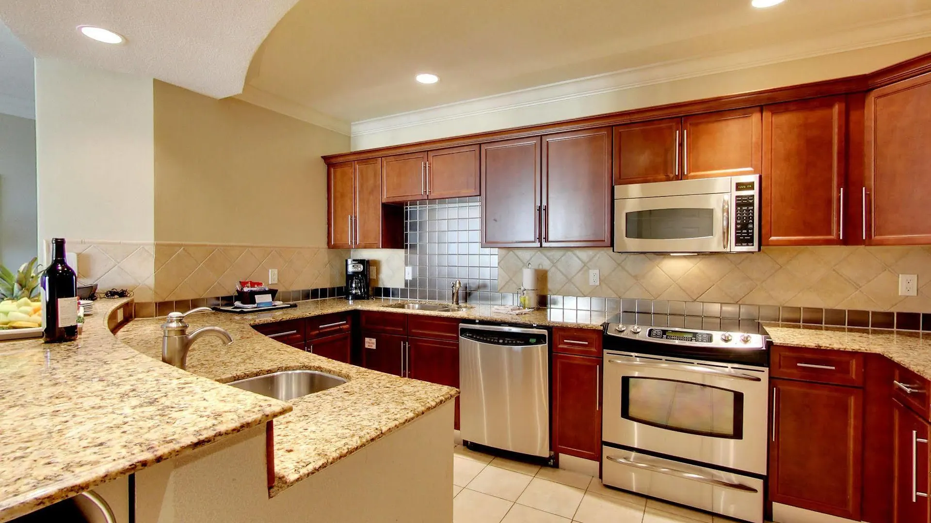 Emerald Grande Condominiums At Harborwalk Village Destin 3*,