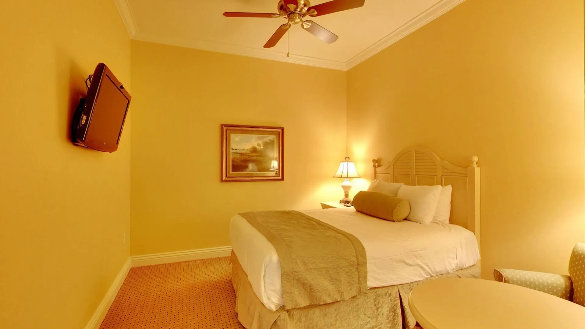 Hotel Emerald Grande Condominiums At Harborwalk Village Destin