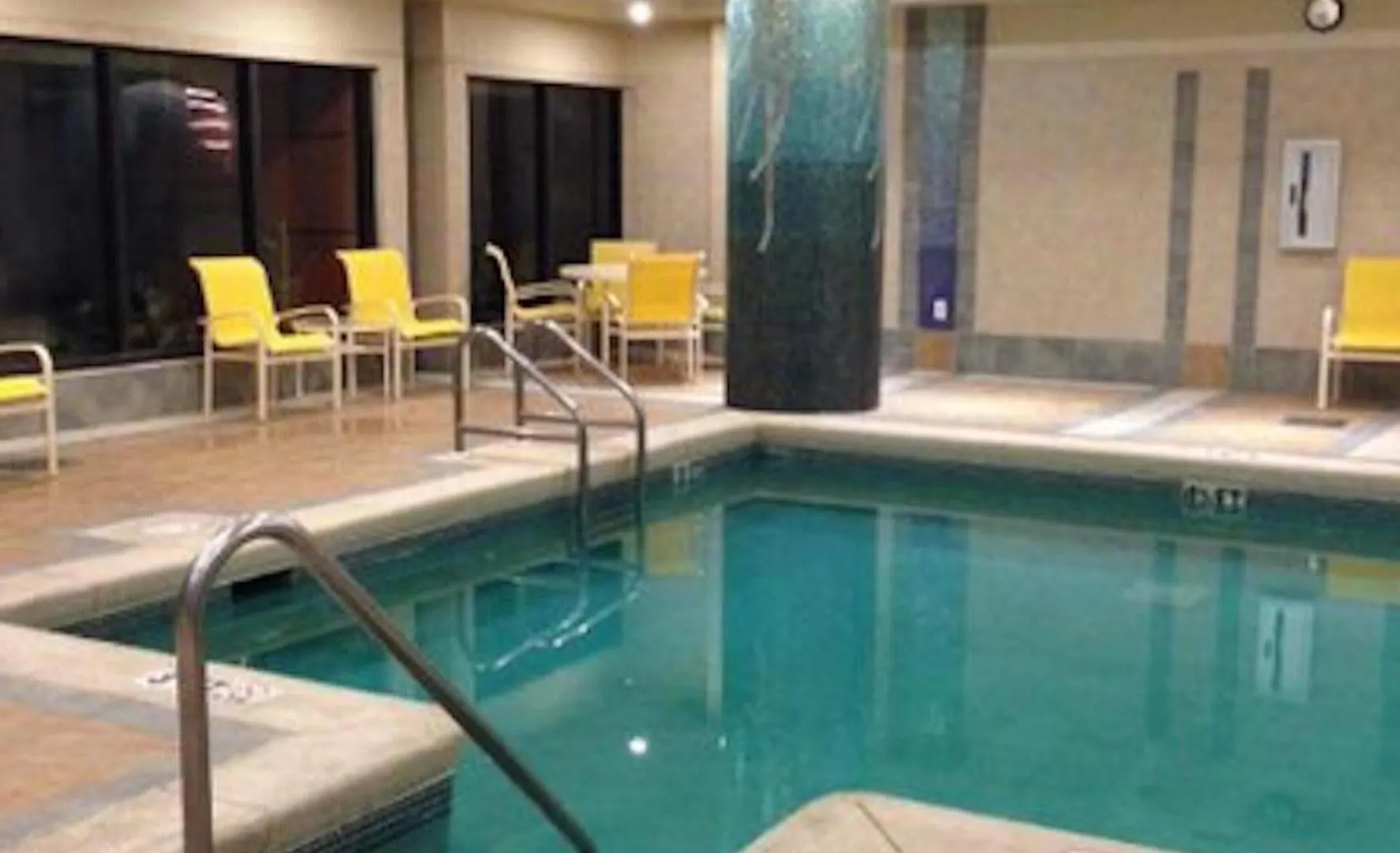 Emerald Grande Condominiums At Harborwalk Village Destin Hotel