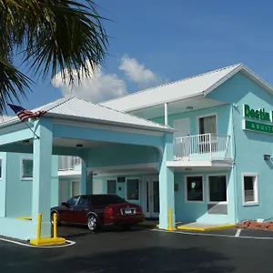Hotel &